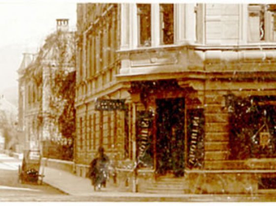 Geschichte Andreas Hofer Apotheke